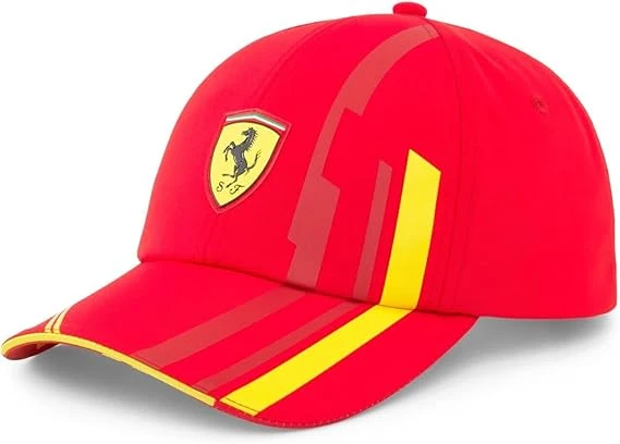 Gorras Ferrari color rojo