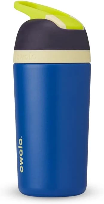 Botella de agua de acero inoxidable aislada con popote y tapa de bloqueo