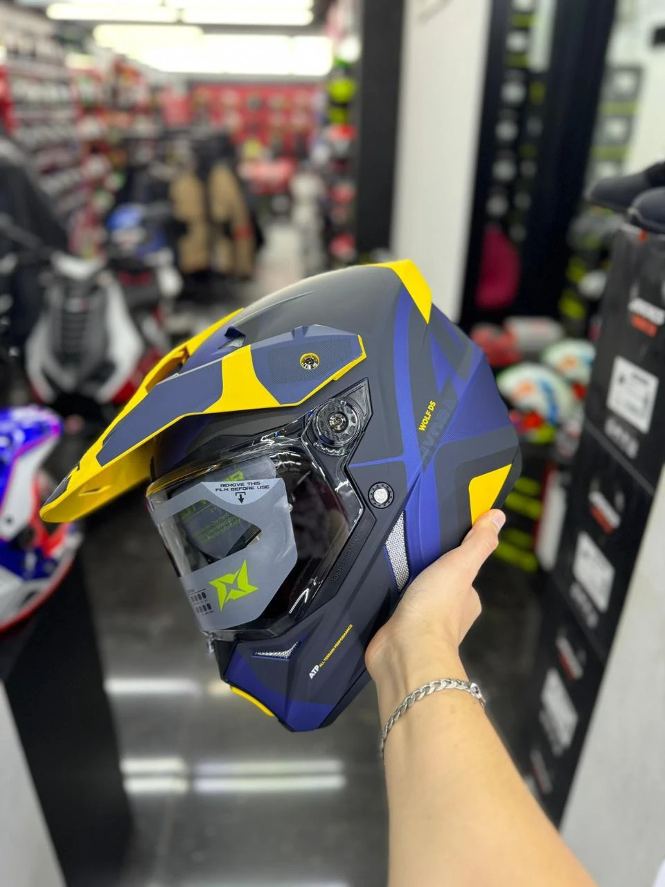 Casco Axxis Wolf