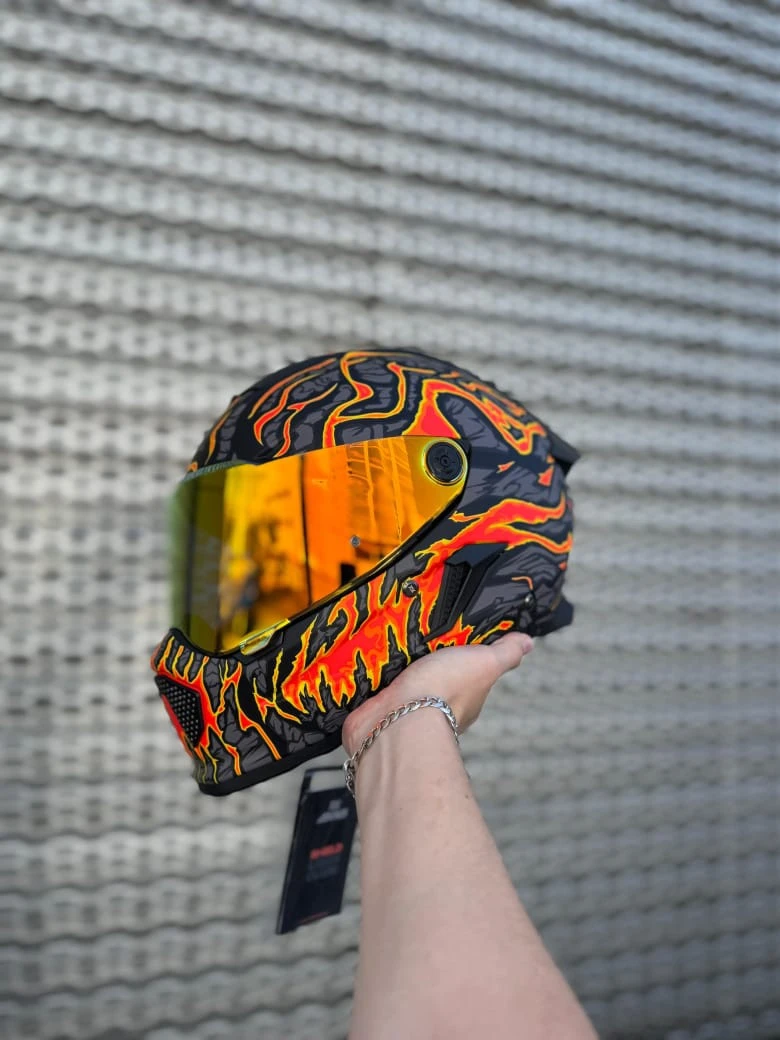 Casco Axxis